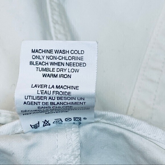 GAP Vintage Mini Denim Skirt with pockets, Size 8, White - Picture 6 of 7